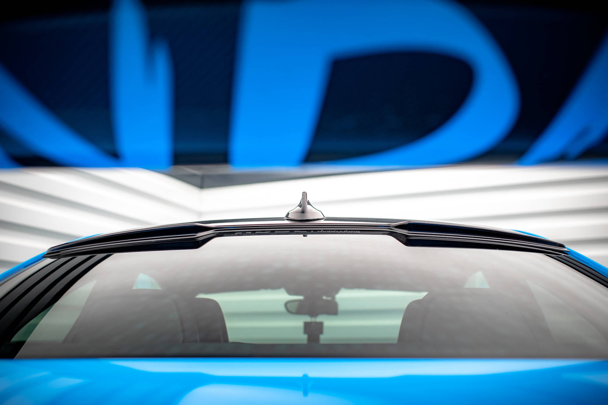 pol_po_The-extension-of-the-rear-window-BMW-M2-F87-14788_5 pol_po_The-extension-of-the-rear-window-BMW-M2-F87-14788_5