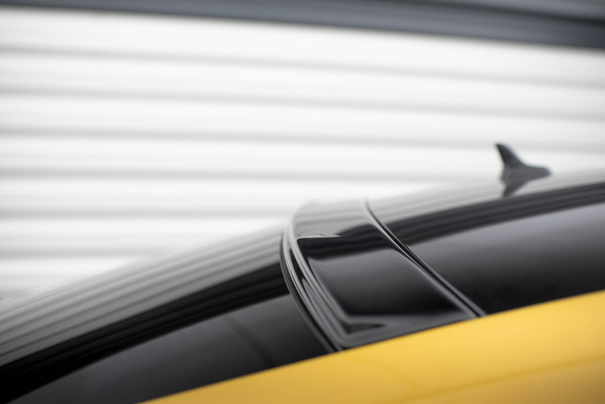 pol_po_The-extension-of-the-rear-window-Volkswagen-Arteon-R-Line-Sedan-Mk1-503_6 pol_po_The-extension-of-the-rear-window-Volkswagen-Arteon-R-Line-Sedan-Mk1-503_6