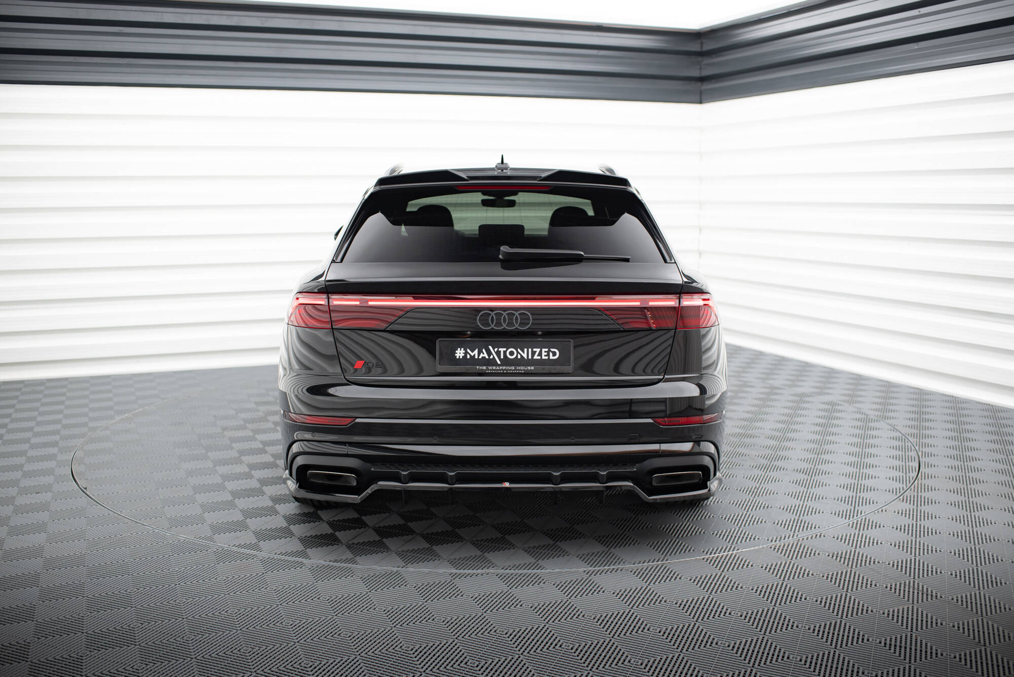 pol_po_Upper-Spoiler-Cap-3D-Audi-Q8-SQ8-Q8-S-Line-Mk1-20370_5 pol_po_Upper-Spoiler-Cap-3D-Audi-Q8-SQ8-Q8-S-Line-Mk1-20370_5