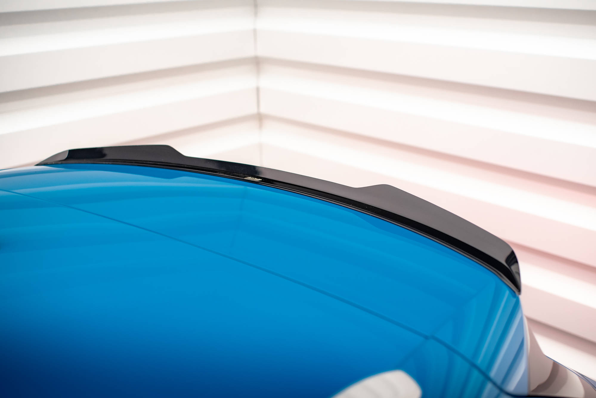 pol_po_Upper-Spoiler-Cap-Audi-e-tron-17521_4 pol_po_Upper-Spoiler-Cap-Audi-e-tron-17521_4