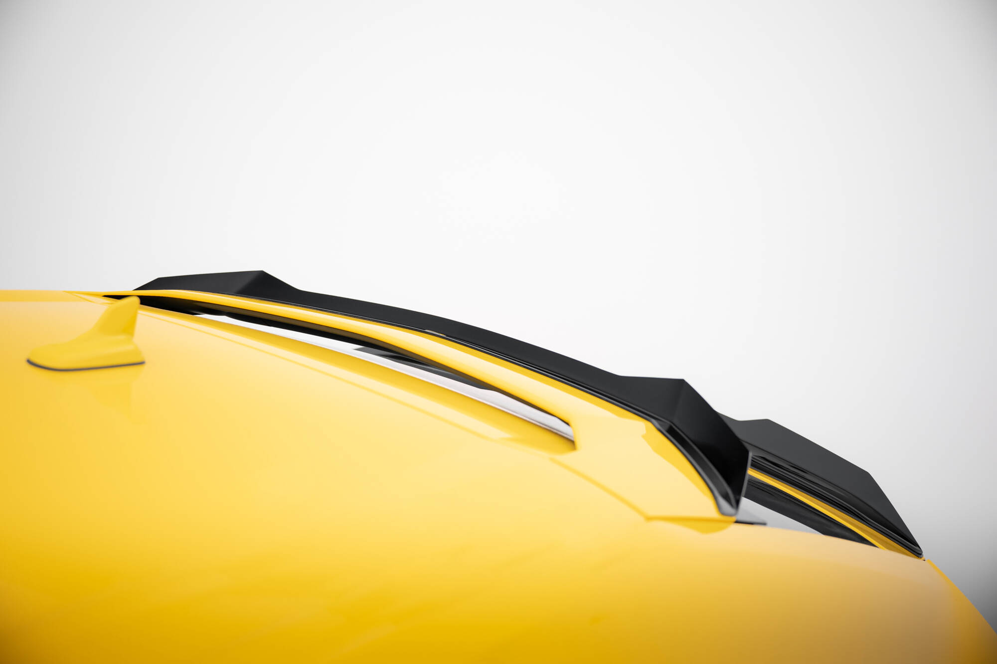 pol_po_Upper-Spoiler-Cap-Lamborghini-Urus-Mk1-16118_3 pol_po_Upper-Spoiler-Cap-Lamborghini-Urus-Mk1-16118_3